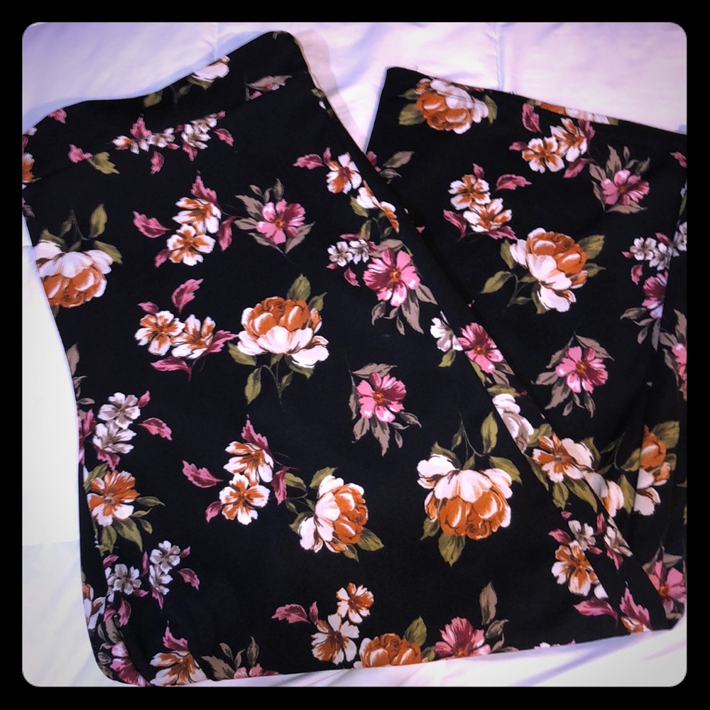 💐Floral Wide-Leg Pants💐